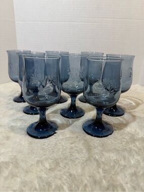 Set of 8 Vintage Pfaltzgraff Yorktowne Blue wine goblets